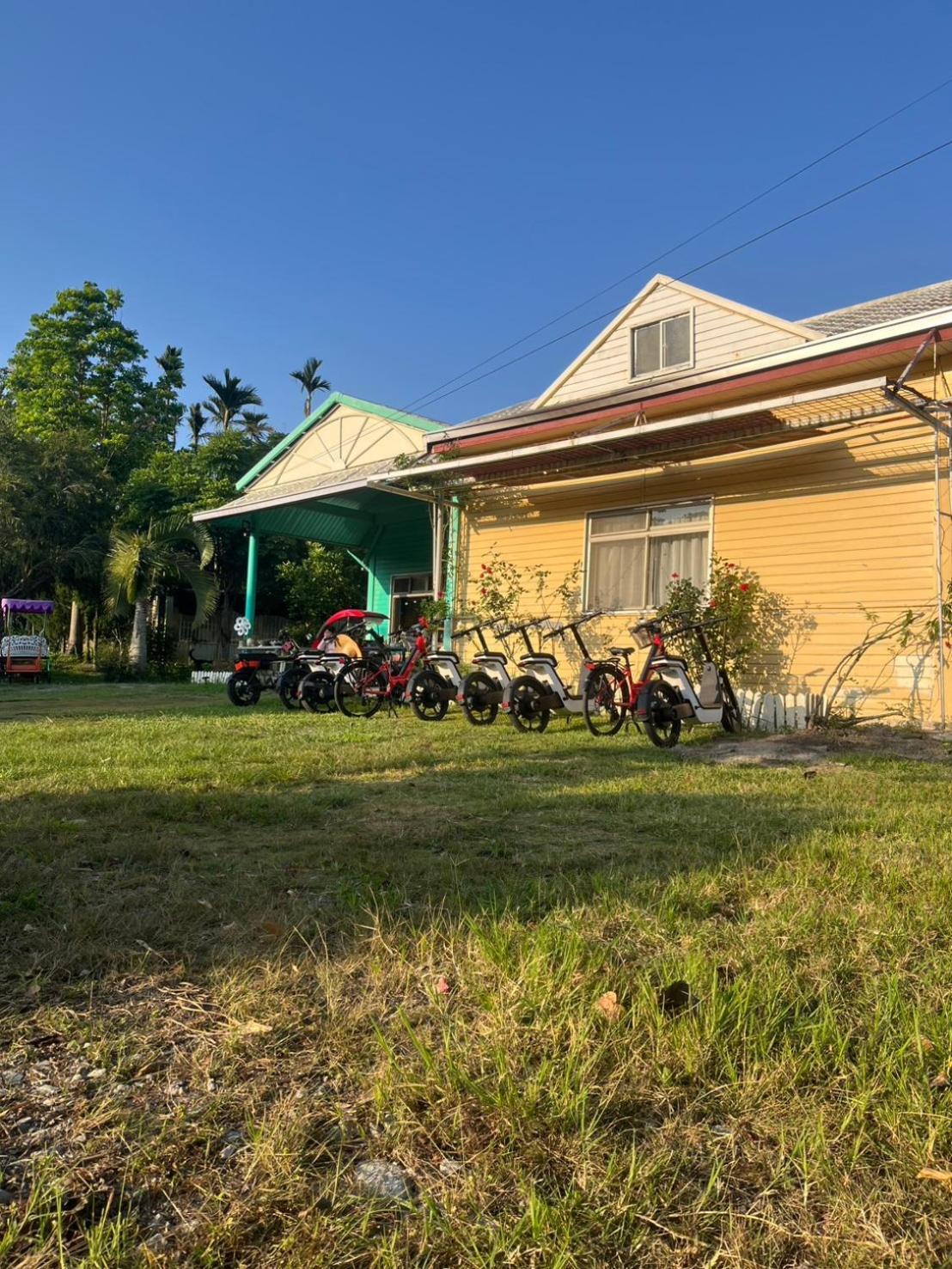 十畝田山莊會館 Hotel Chishang Luaran gambar